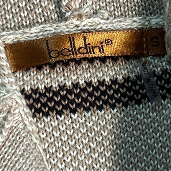 Belldini women's hooded southwestern cardigan sweater Small - Picture 4 of 10